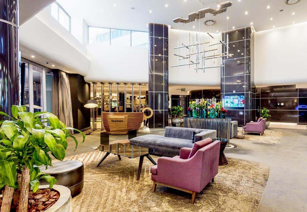 The Maslow Hotel, Сэндтон Экстерьер фото