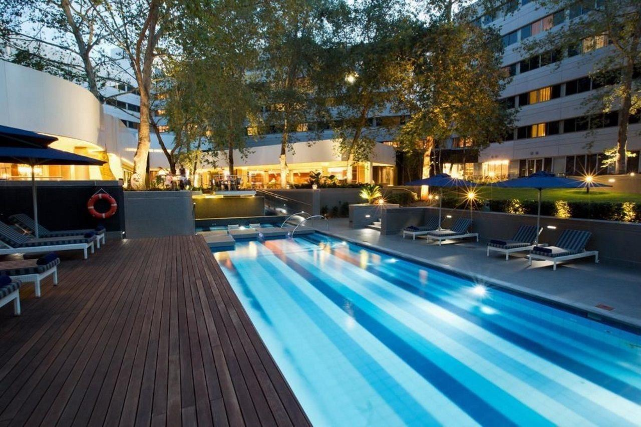 The Maslow Hotel, Сэндтон Экстерьер фото
